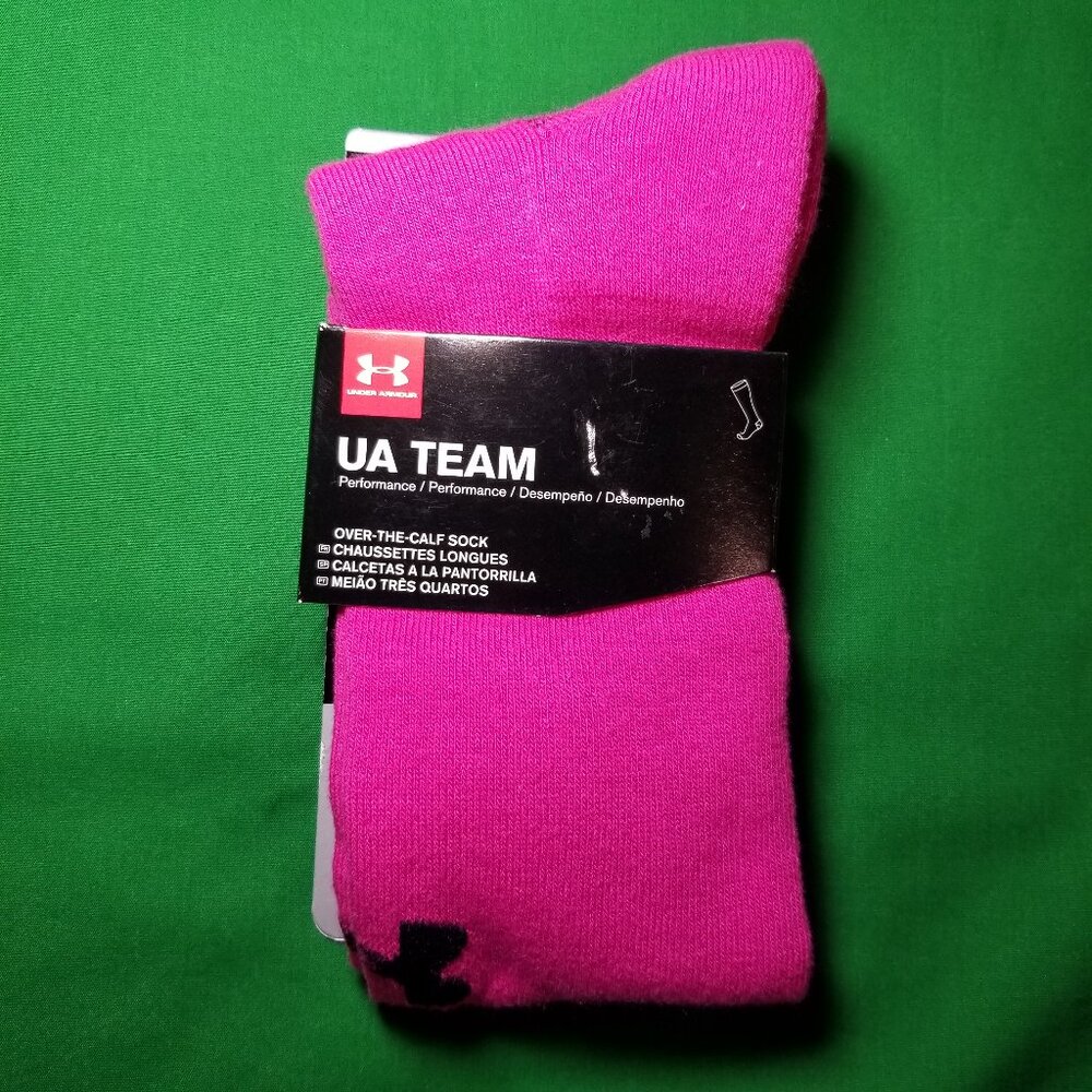 Under Armour Medium Over Calf Socks Tropic Pink Black Breast Cancer Awareness